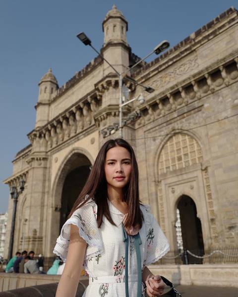 เจมส์ มาร์ ควง ญาญ่า ฟิตติ้ง กลิ่นกาสะลอง เจมส์ มาร์ ควง ญาญ่า ฟิตติ้ง กลิ่นกาสะลอง
