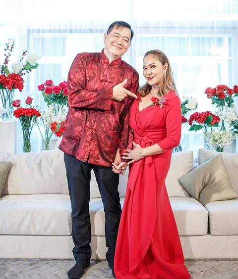 ฟังเรื่องราว อุ้ม ลักขณา - นิวเคลียร์ หรรษา ผ่านไอจีคุณพ่อ ฟังเรื่องราว อุ้ม ลักขณา - นิวเคลียร์ หรรษา ผ่านไอจีคุณพ่อ