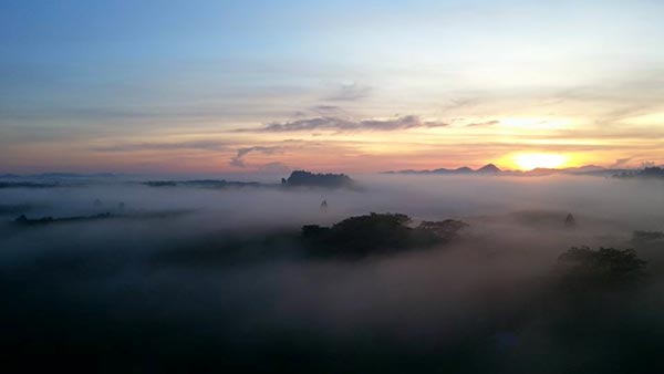 อุทยานธรรมเขานาในหลวง อุทยานธรรมเขานาในหลวง
