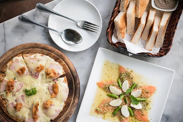 ร้านอาหาร สยาม ร้านอาหาร สยาม