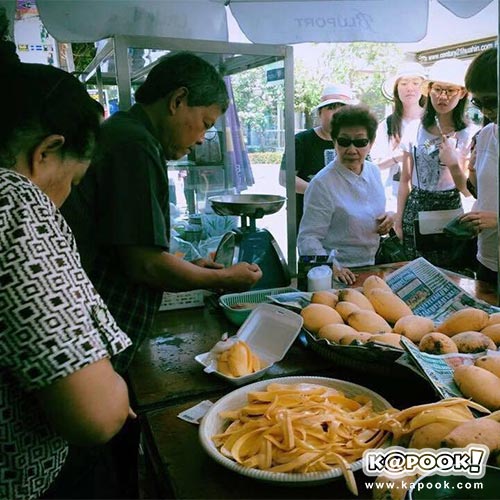 ร้านข้าวเหนียวมะม่วงอร่อย ร้านข้าวเหนียวมะม่วงอร่อย