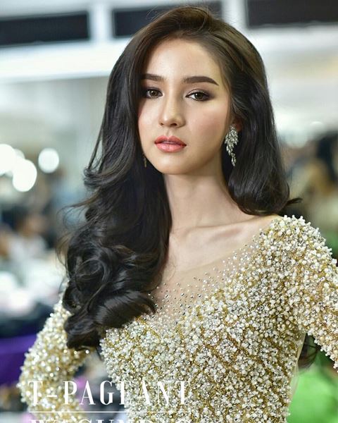 โยชิ รินรดา ธุระพันธ์ โยชิ รินรดา ธุระพันธ์