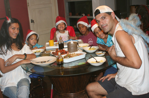 ยู่ยี่ อลิสา ยู่ยี่ อลิสา