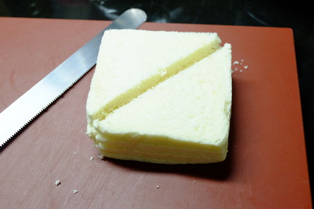 ขนมปังไส้ไข่กวน ขนมปังไส้ไข่กวน