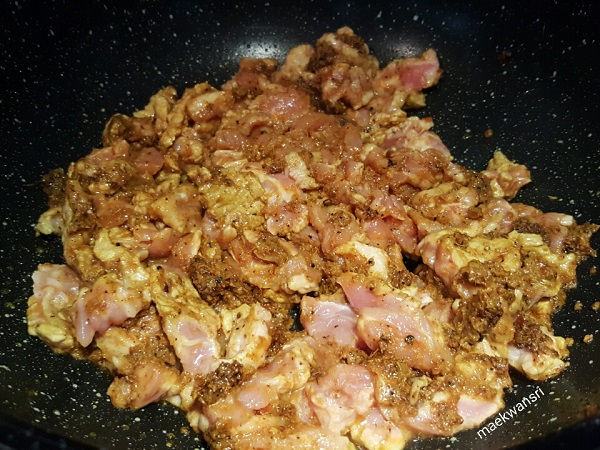 ผัดเผ็ดเนื้อลูกเหรียง ผัดเผ็ดเนื้อลูกเหรียง