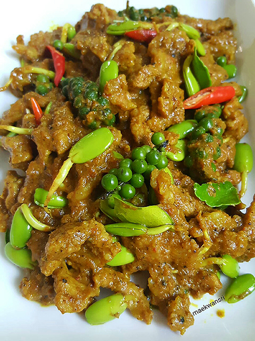 ผัดเผ็ดเนื้อลูกเหรียง ผัดเผ็ดเนื้อลูกเหรียง