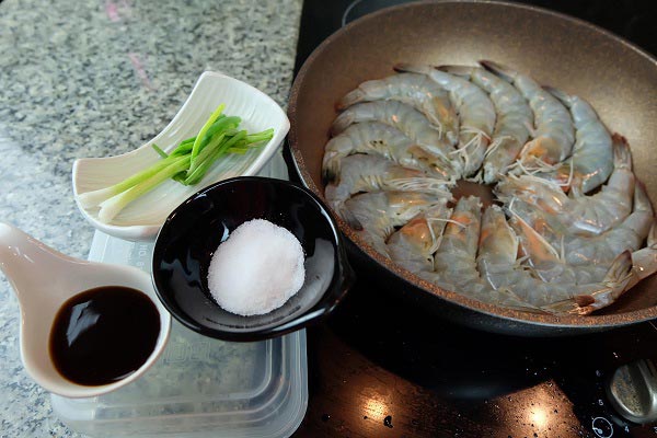 กุ้งอบเกลือ กุ้งอบเกลือ