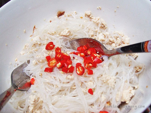 ยำวุ้นเส้นโบราณ ยำวุ้นเส้นโบราณ