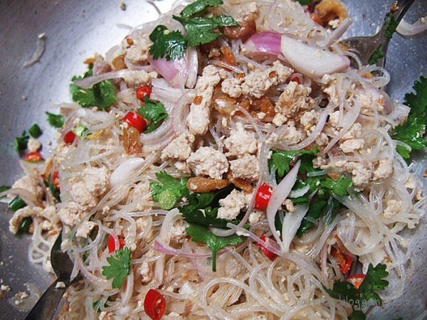 ยำวุ้นเส้นโบราณ ยำวุ้นเส้นโบราณ