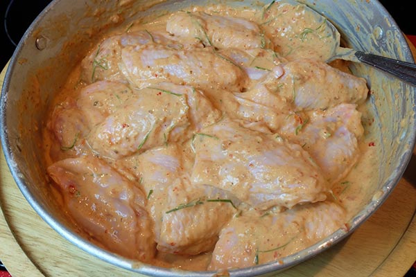 ปีกไก่ทอดพริกแกง ปีกไก่ทอดพริกแกง