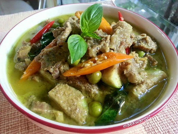 แกงเนื้อ แกงเนื้อ