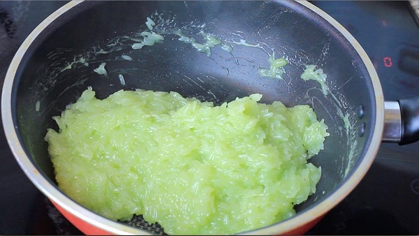 ข้าวเหนียวแก้วนมสด ข้าวเหนียวแก้วนมสด