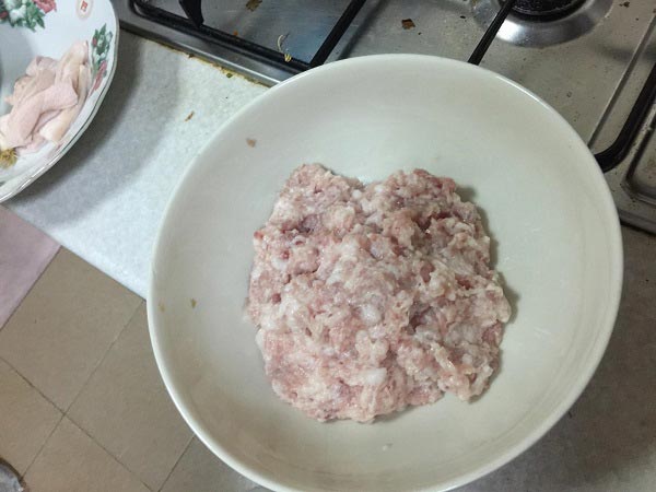 ลูกชิ้นกุ้งสูตรแต้จิ๋ว ลูกชิ้นกุ้งสูตรแต้จิ๋ว