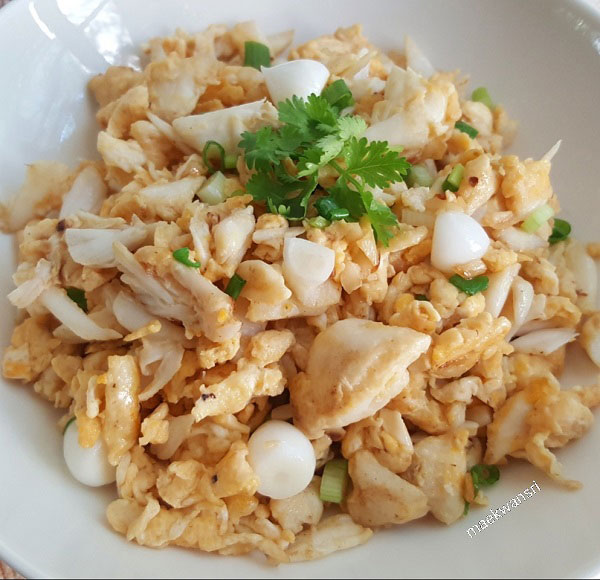 เนื้อปูผัดไข่ เนื้อปูผัดไข่