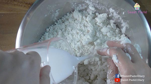 บัวลอยกุหลาบ 5 สี บัวลอยกุหลาบ 5 สี
