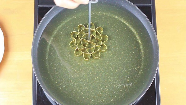 ขนมดอกจอก ขนมดอกจอก