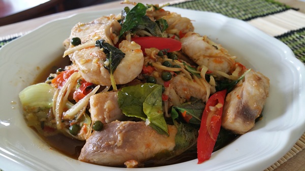 ผัดฉ่าปลาฉลาม ผัดฉ่าปลาฉลาม