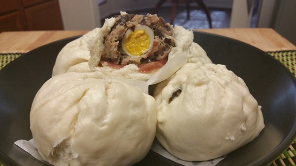 ซาลาเปาไส้หมูสับไข่ต้ม ซาลาเปาไส้หมูสับไข่ต้ม