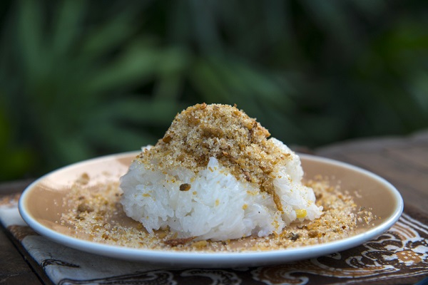 ข้าวเหนียวหน้าปลาแห้ง ข้าวเหนียวหน้าปลาแห้ง