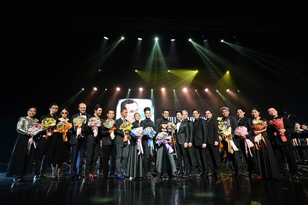เบิร์ด เอกชัย เบิร์ด เอกชัย