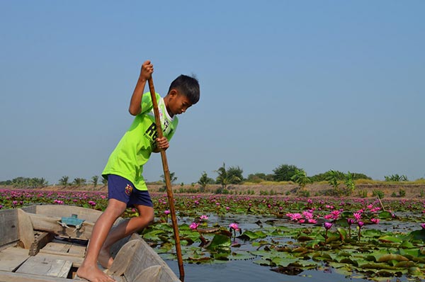 ตลาดน้ำทุ่งบัวแดง ตลาดน้ำทุ่งบัวแดง