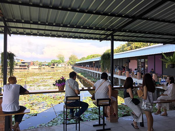 ตลาดน้ำทุ่งบัวแดง ตลาดน้ำทุ่งบัวแดง