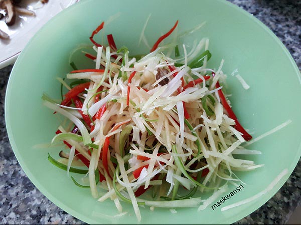 ปลาจาระเม็ดนึ่งซีอิ๊ว ปลาจาระเม็ดนึ่งซีอิ๊ว