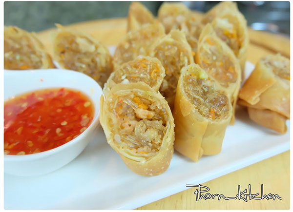 เปาะเปี๊ยะทอดไส้วุ้นเส้นหมูสับ เปาะเปี๊ยะทอดไส้วุ้นเส้นหมูสับ