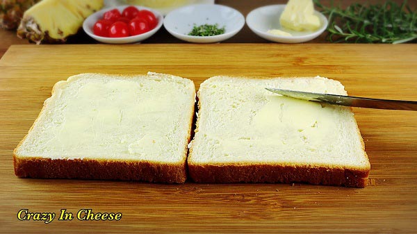 ขนมปังแซนด์วิชฮาวายเอี้ยน ขนมปังแซนด์วิชฮาวายเอี้ยน