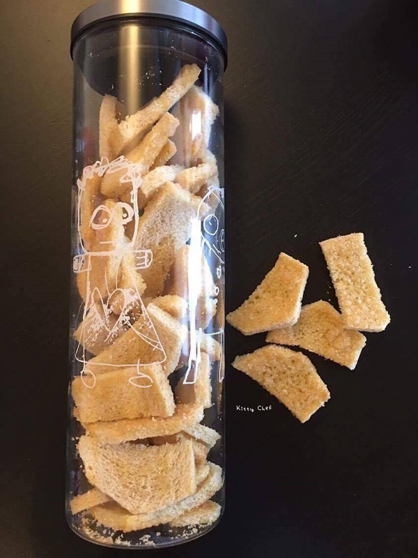ขนมปังกรอบอบเนย ขนมปังกรอบอบเนย