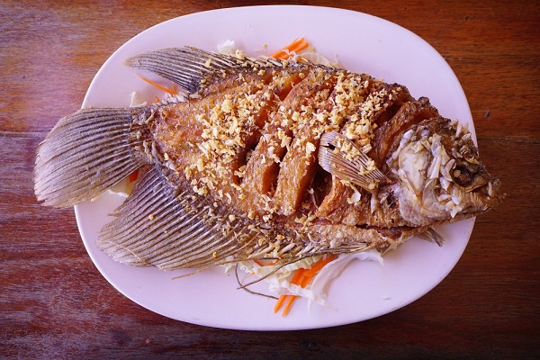 เมนูปลาทอดกระเทียม เมนูปลาทอดกระเทียม