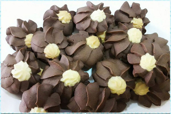 12 สูตรคุกกี้ช็อกโกแลต 12 สูตรคุกกี้ช็อกโกแลต