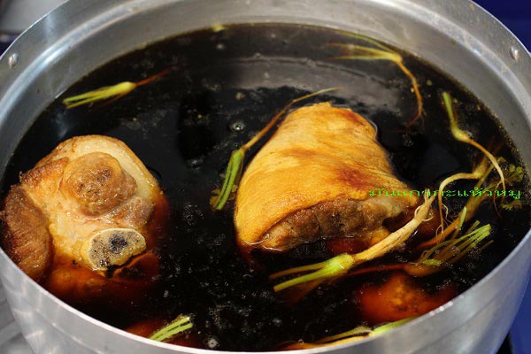 ข้าวขาหมู ข้าวขาหมู