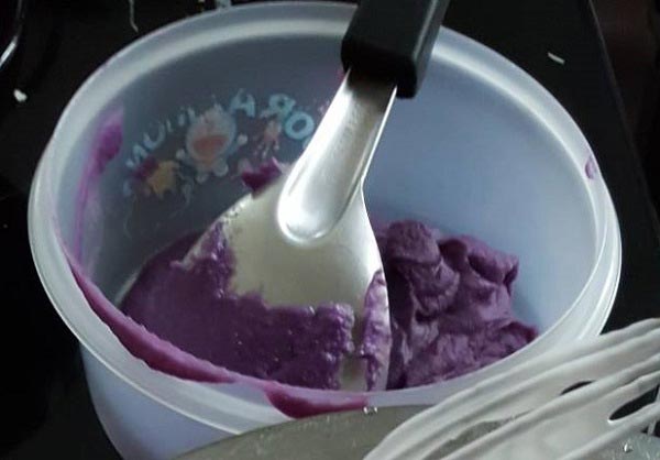 ไอศกรีมมันม่วง ไอศกรีมมันม่วง
