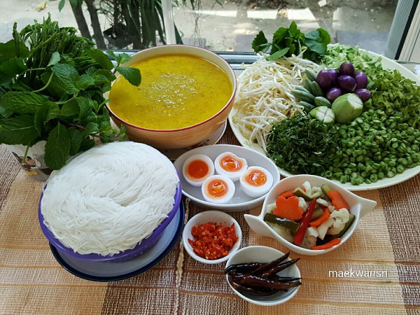 15 สูตรอาหารเย็นไม่อ้วน 15 สูตรอาหารเย็นไม่อ้วน
