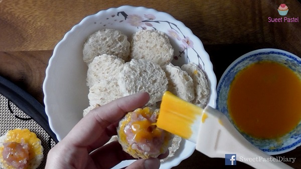 ขนมปังหน้าหมู ขนมปังหน้าหมู