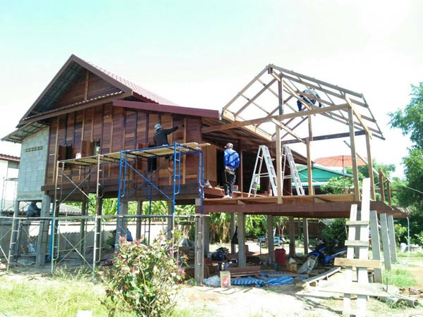 บ้านไม้ชั้นเดียวใต้ถุนสูง บ้านไม้ชั้นเดียวใต้ถุนสูง
