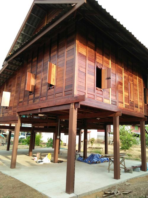 บ้านไม้ชั้นเดียวใต้ถุนสูง บ้านไม้ชั้นเดียวใต้ถุนสูง