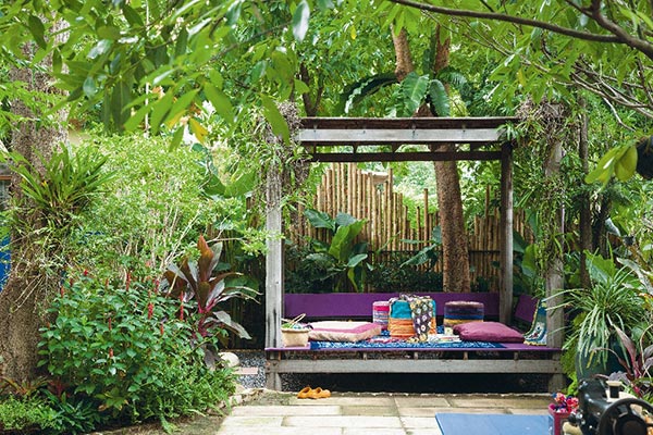 ศาลาในสวน ศาลาในสวน