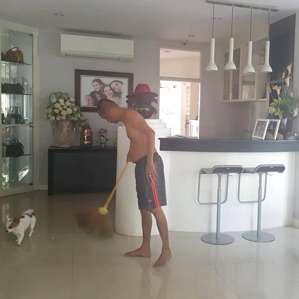 บ้านดาราตลก บ้านดาราตลก