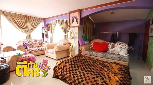 บ้านดาราตลก บ้านดาราตลก