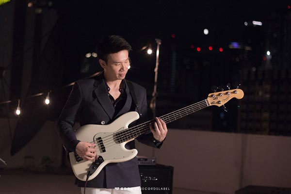 พอส พอส