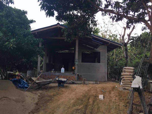 บ้านชั้นเดียวยกพื้นมีระเบียง บ้านชั้นเดียวยกพื้นมีระเบียง