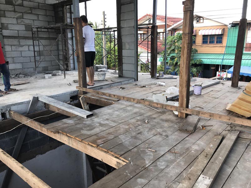 รีโนเวทบ้านครึ่งปูนครึ่งไม้ 2 ชั้น รีโนเวทบ้านครึ่งปูนครึ่งไม้ 2 ชั้น