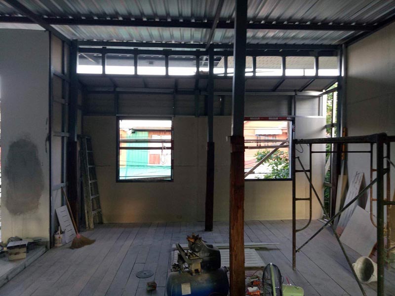 รีโนเวทบ้านครึ่งปูนครึ่งไม้ 2 ชั้น รีโนเวทบ้านครึ่งปูนครึ่งไม้ 2 ชั้น