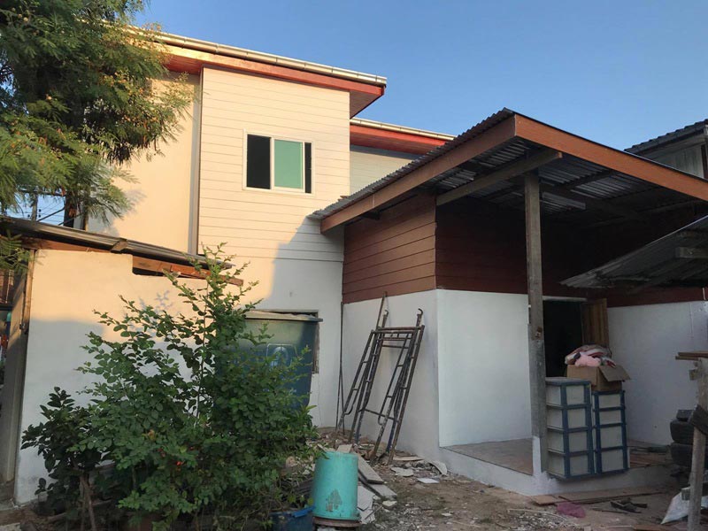 รีโนเวทบ้านครึ่งปูนครึ่งไม้ 2 ชั้น รีโนเวทบ้านครึ่งปูนครึ่งไม้ 2 ชั้น
