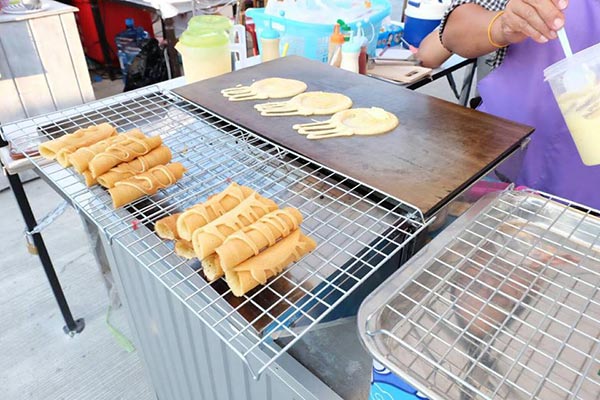 ตลาดนัด AWAKE ตลาดนัด AWAKE