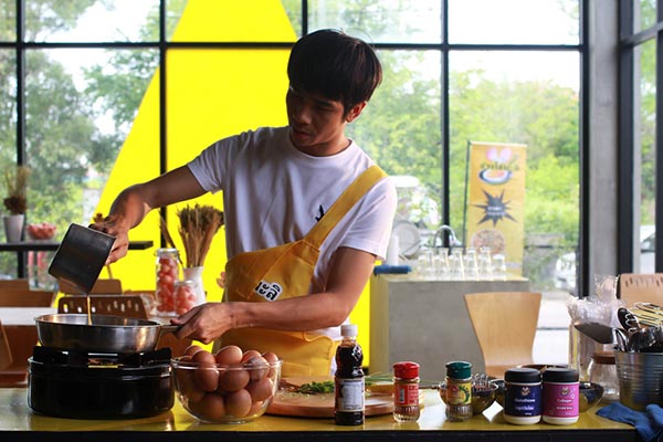 นายไข่เจียวเสี่ยวตอร์ปิโด นายไข่เจียวเสี่ยวตอร์ปิโด