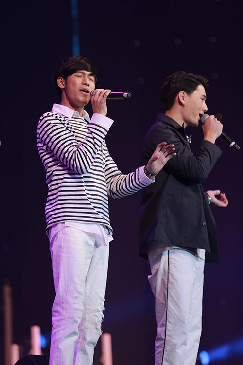 Y I LOVE YOU FAN PARTY Y I LOVE YOU FAN PARTY