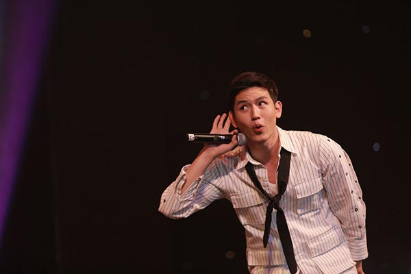 Y I LOVE YOU FAN PARTY Y I LOVE YOU FAN PARTY